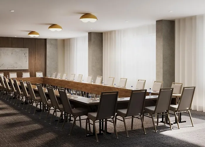 Metcalfe Hotel Montreal By Gray Collection